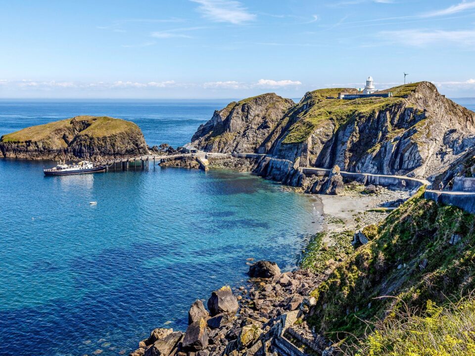 Lundy Island Day Trips from Ilfracombe: What to Expect Aboard the Ilfracombe Princess